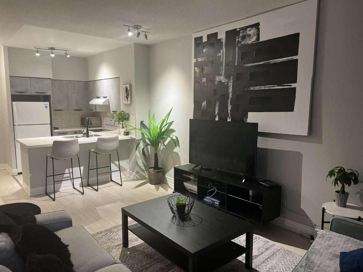 Cozy Fort York Condo Торонто Экстерьер фото